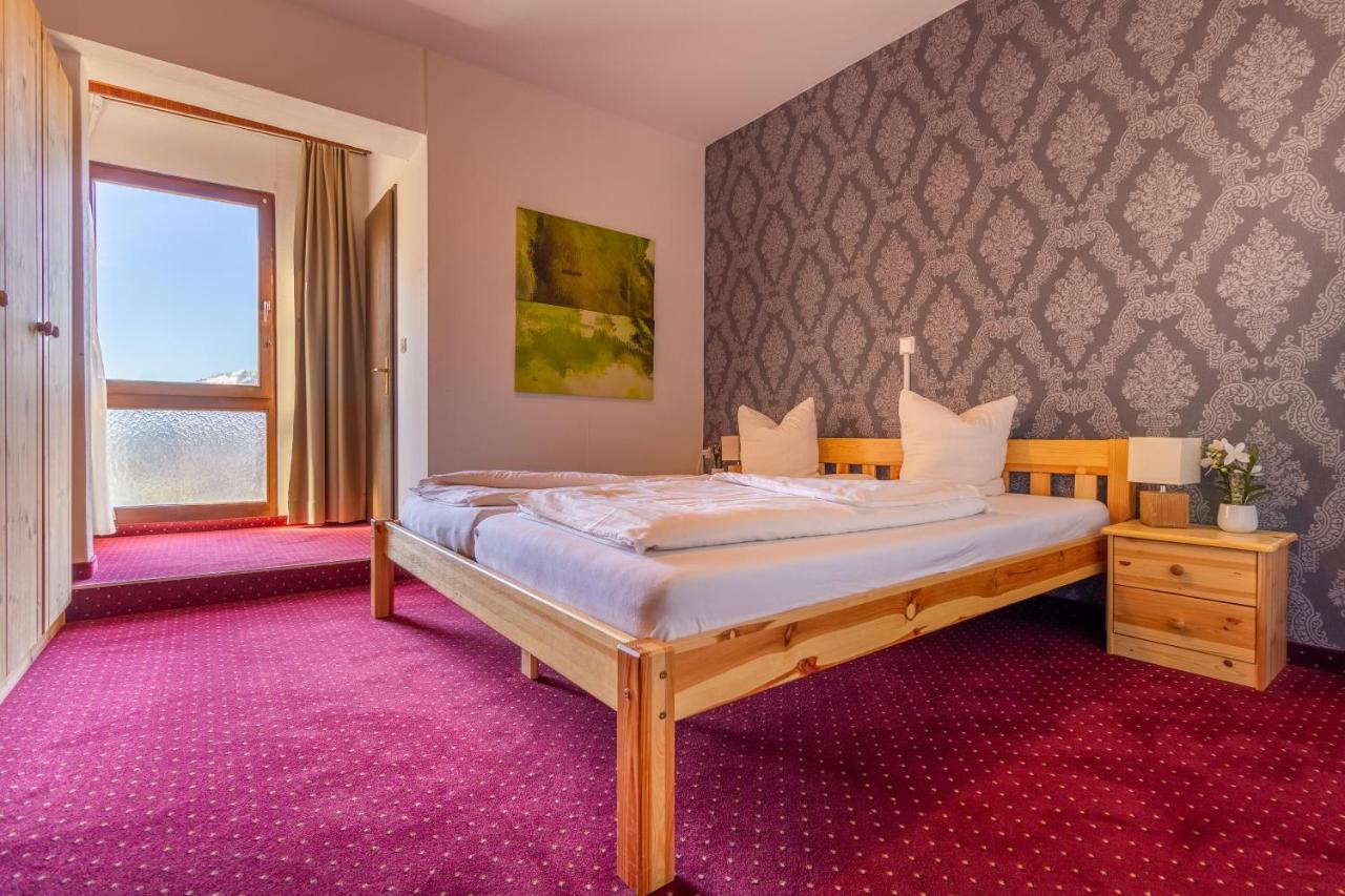 Hotel Pension Loewen In Sulz Sulz  المظهر الخارجي الصورة