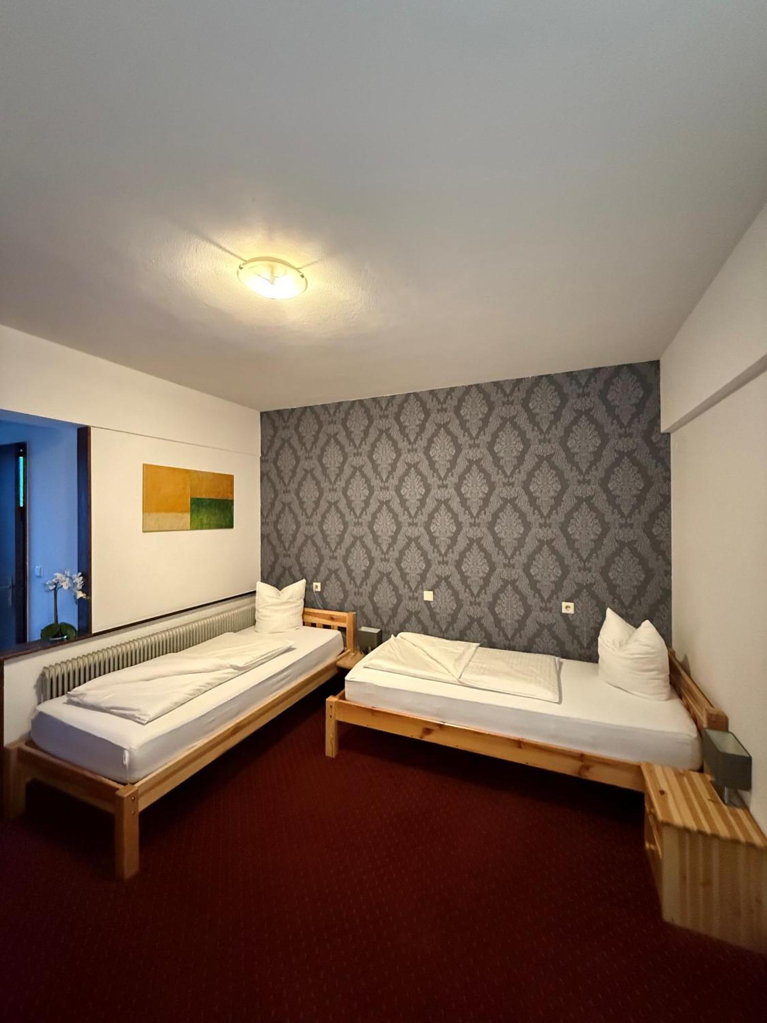 Hotel Pension Loewen In Sulz Sulz  المظهر الخارجي الصورة